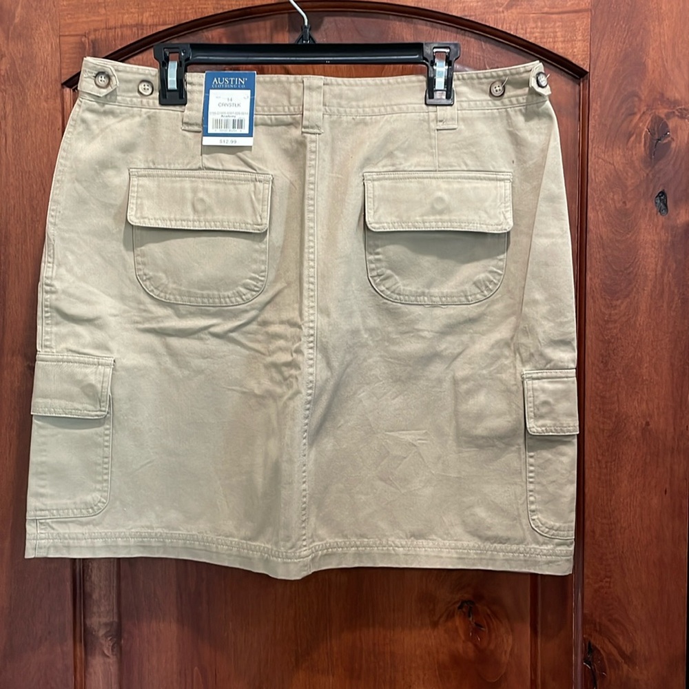 Woman’s Skirt